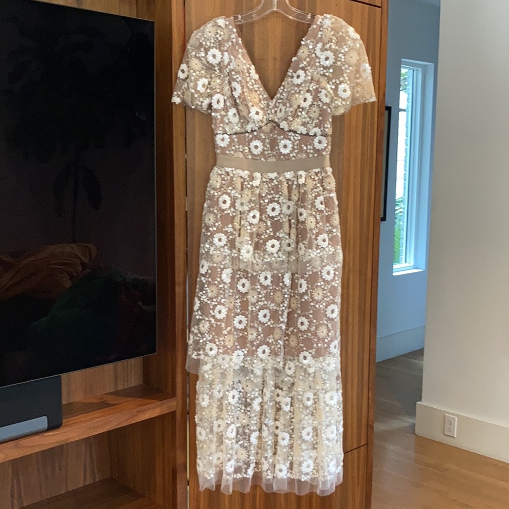 Gorgeous Self-Portrait cream sequined midi, fully lined, great for party/wedding